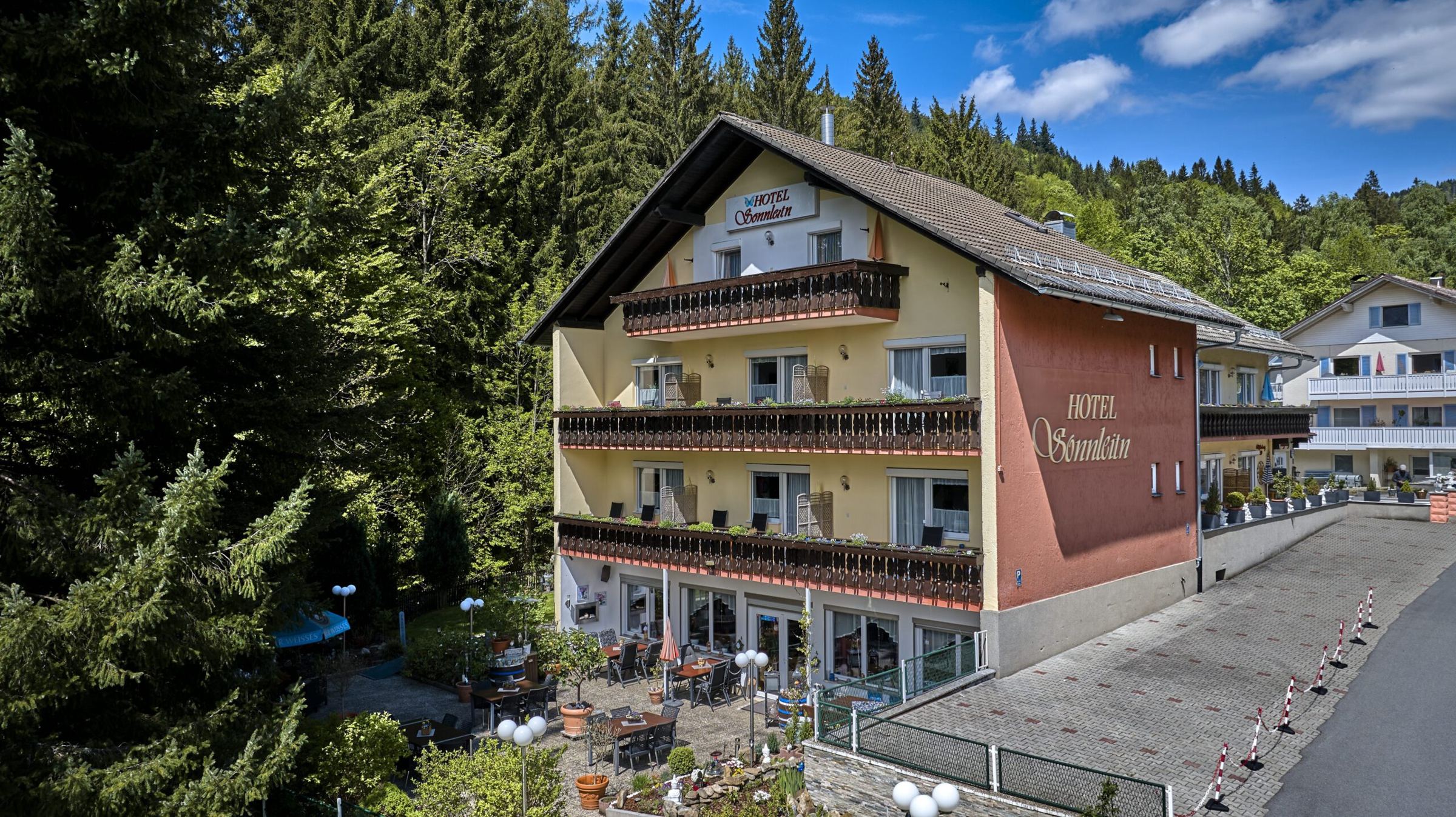 Das Hotel Sonnleitn von oben